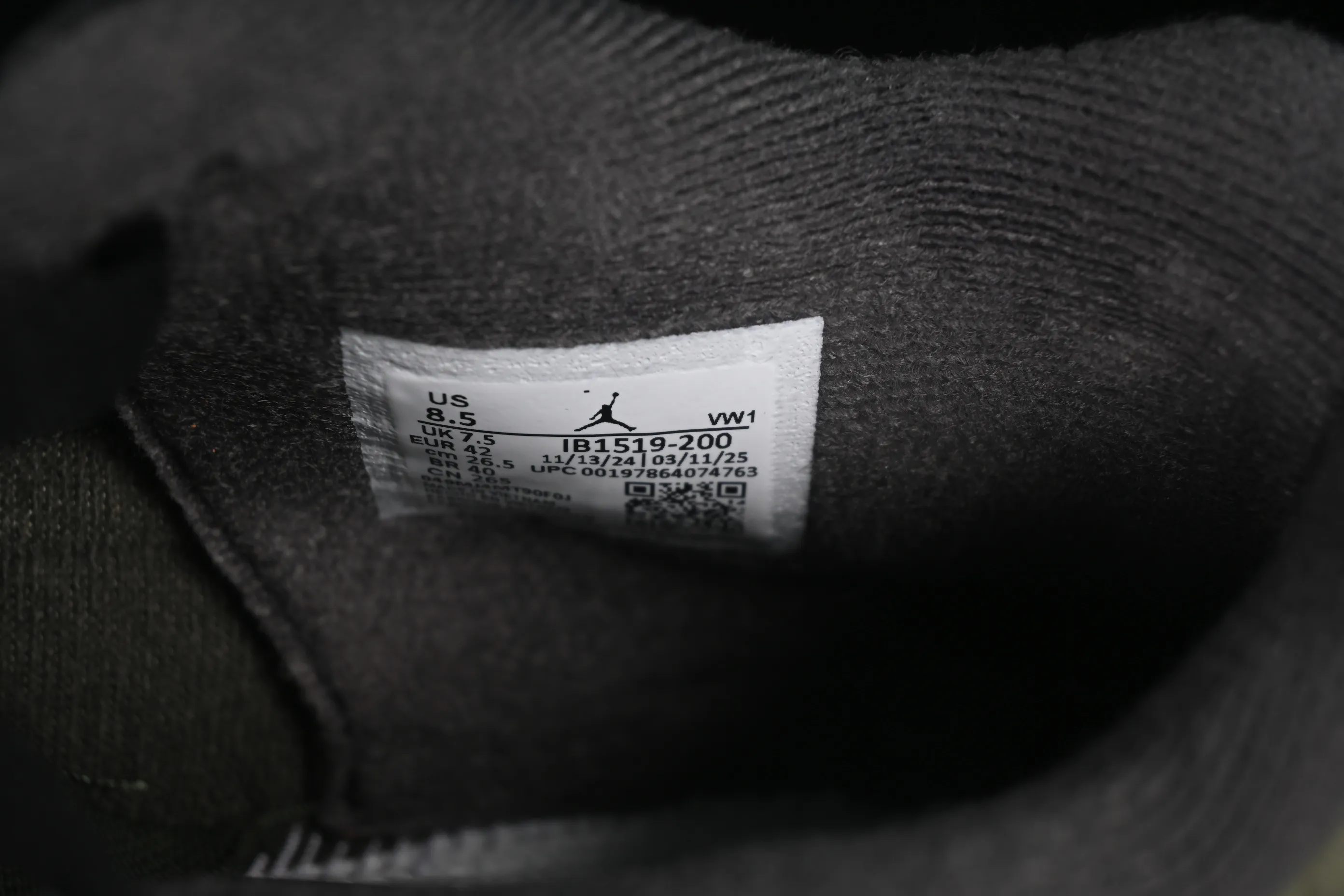 All categories Air Jordan Jordan series basketball shoes Air Jordan 4 LJR version Undefeated x Air Jordan 4 OG AJ4 Joe 4 olive green suede IB1519-200